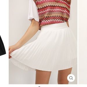 Pleated Skort by Storets